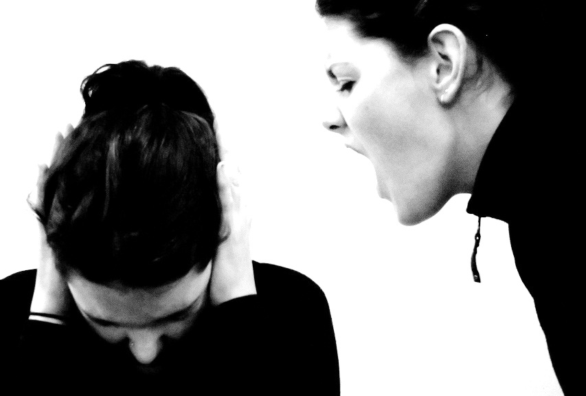 Advokati Beograd – razlika između zlostavljanja na radu i povreda prava ličnosti